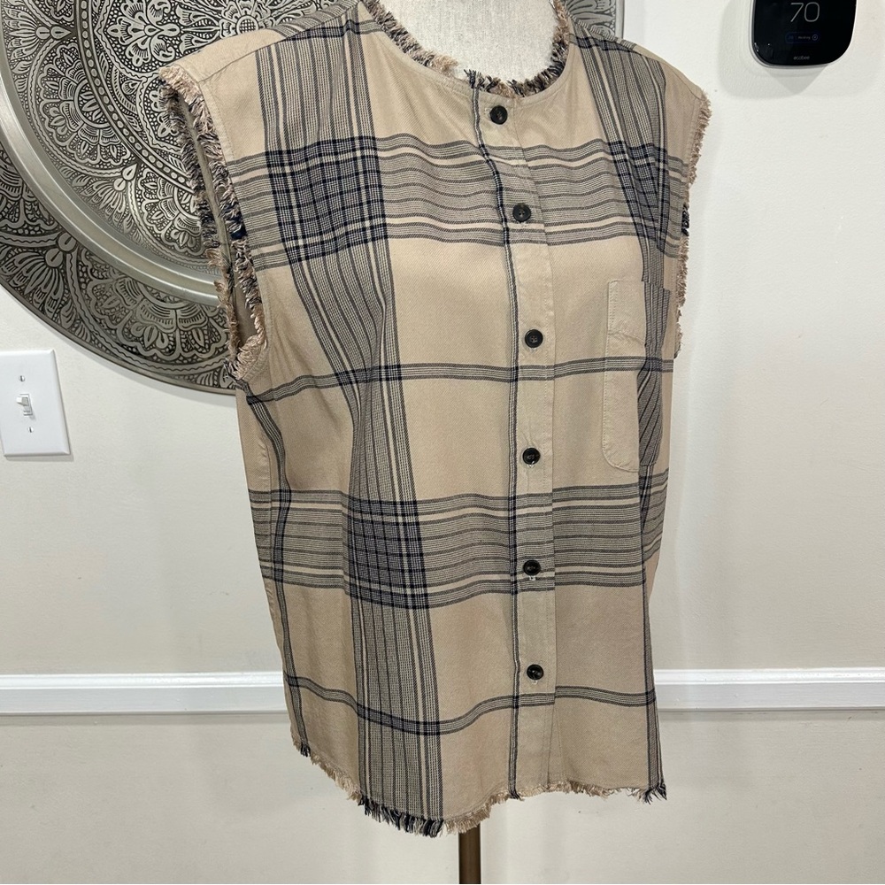 Raquel Allegra sleeveless plaid top with fringe trim - Size 2 / M - Picture 4 of 10